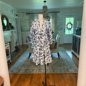 Smith & Quinn Tory Floral Blue and White Mini Dress